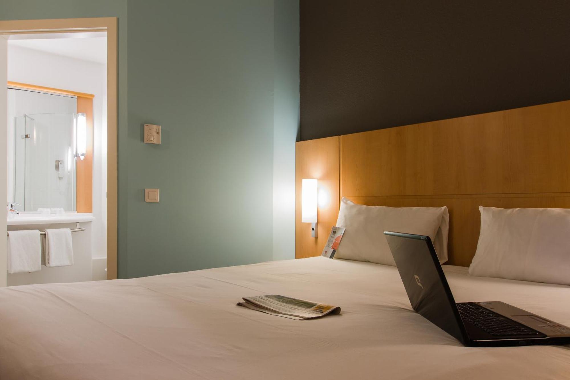 ไอบิส ลิสบัว ปาร์เก ดาส นาซอยส์ Hotel ลิสบอน ภายนอก รูปภาพ