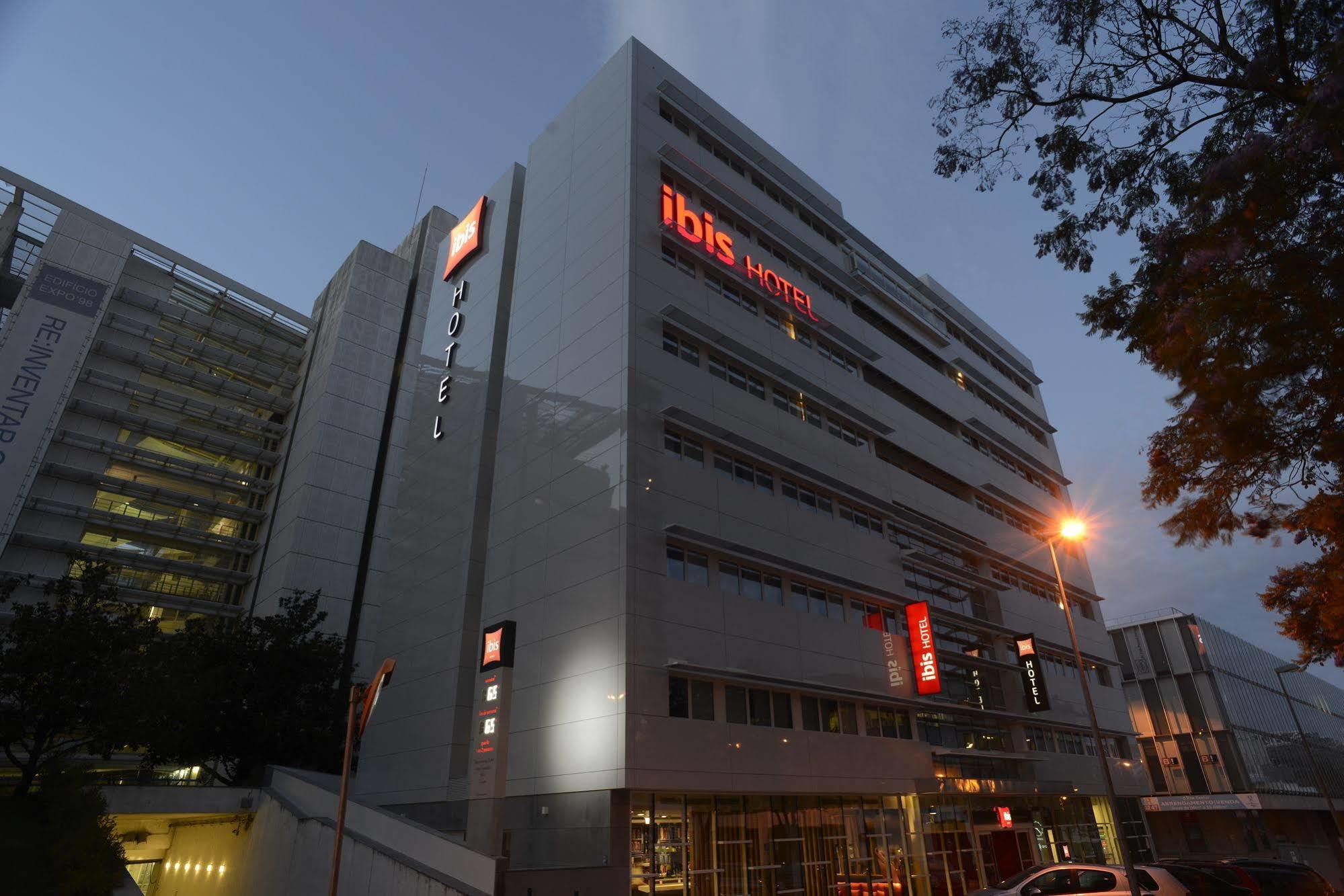 ไอบิส ลิสบัว ปาร์เก ดาส นาซอยส์ Hotel ลิสบอน ภายนอก รูปภาพ